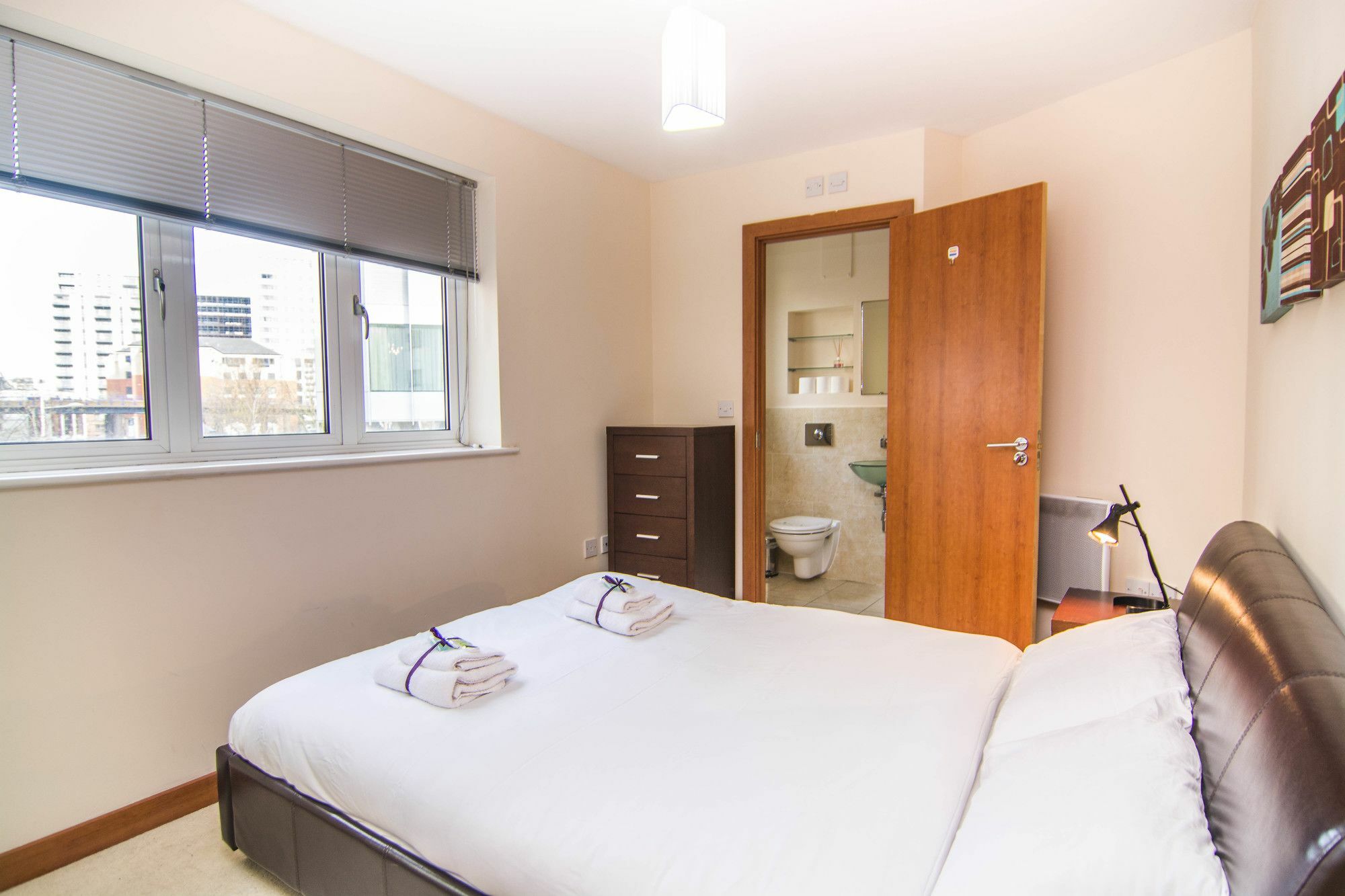 Apartment Wharf - Cuba Street London Bagian luar foto