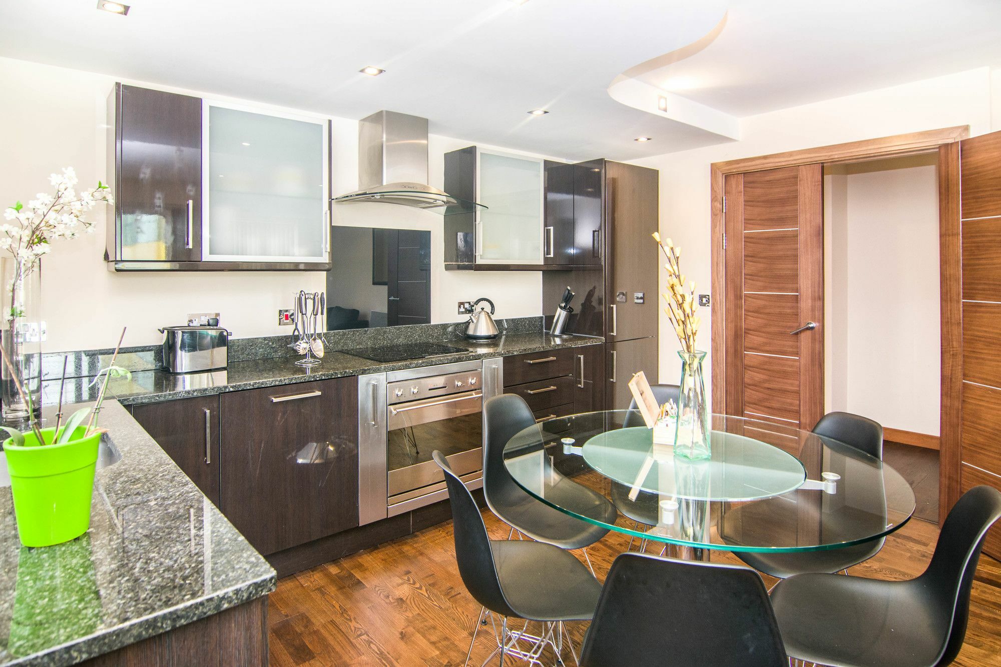 Apartment Wharf - Cuba Street London Bagian luar foto