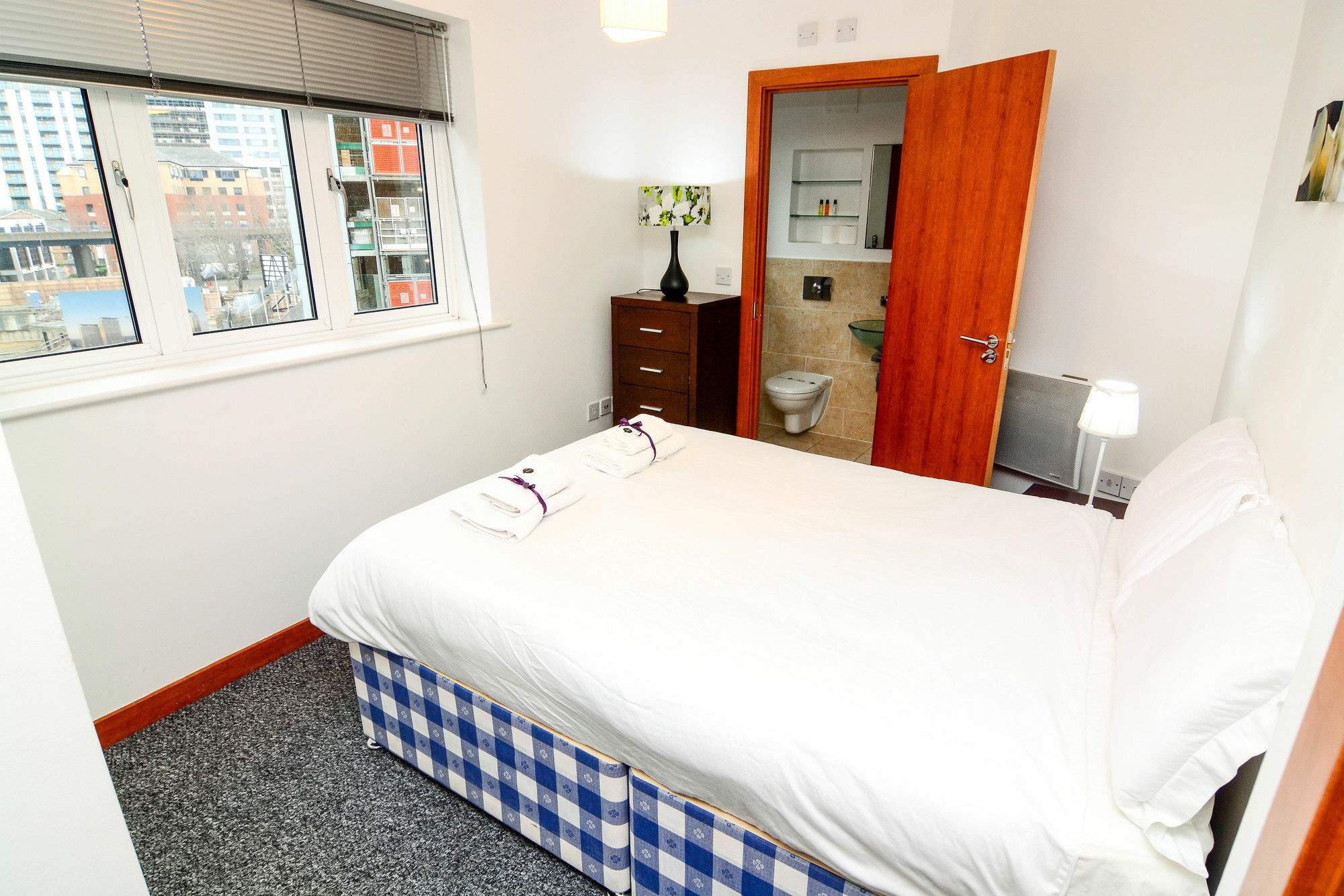 Apartment Wharf - Cuba Street London Bagian luar foto